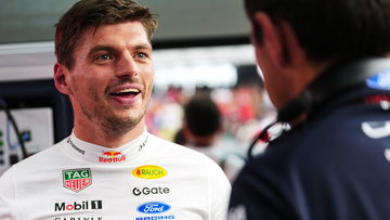 Verstappen en Red Bull steken de draak met radioproblemen in Singapore
