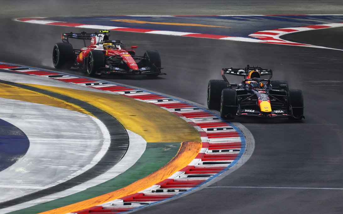Verstappen sprint Singapore rain