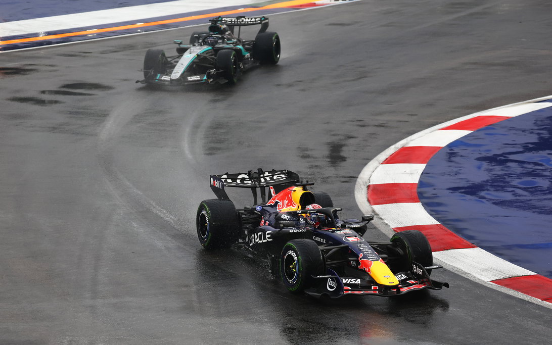 Verstappen sprint Singapore rain