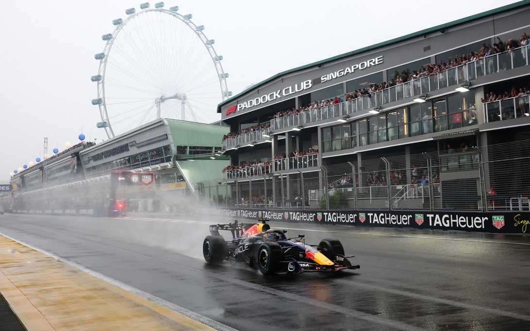 Verstappen sprint Singapore rain