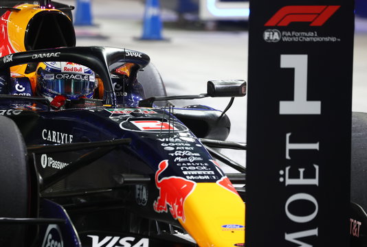 Verstappen pole Singapore