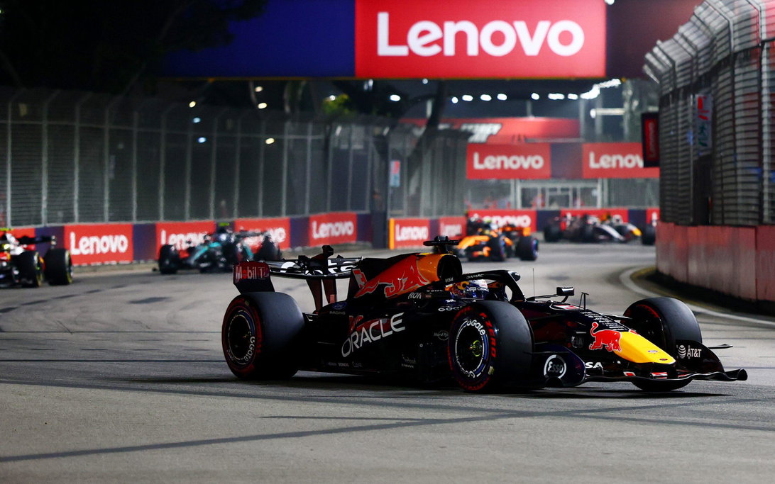 Verstappen race Singapore