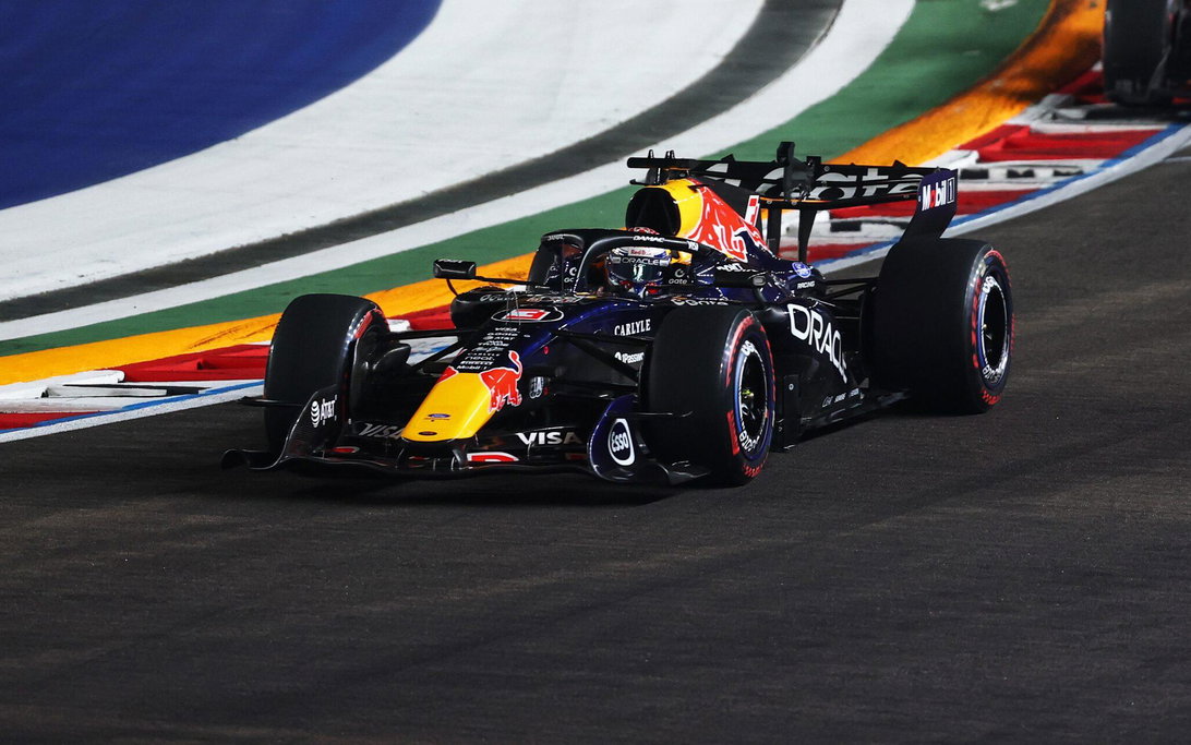 Verstappen race Singapore