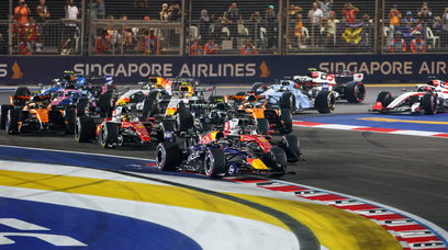 Verstappen Leclerc Singapore start