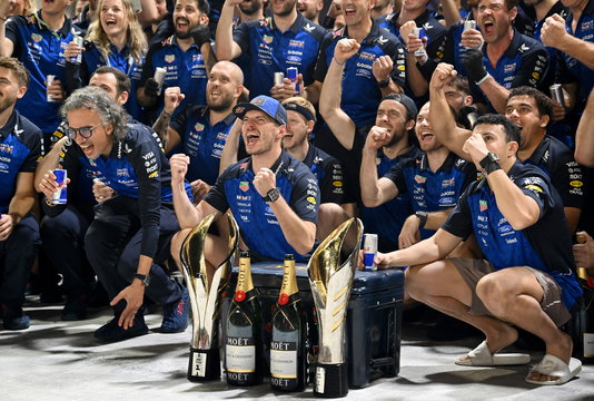 Verstappen Red Bull Singapore win