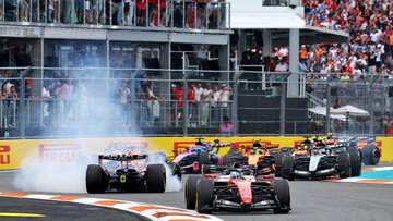 Max Verstappen hailed for 'genius' recovery: 'I can't tell you how hard that is'