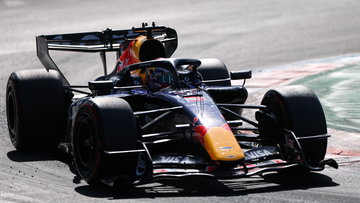 Max Verstappen calls for Red Bull investigation after car 'failure'