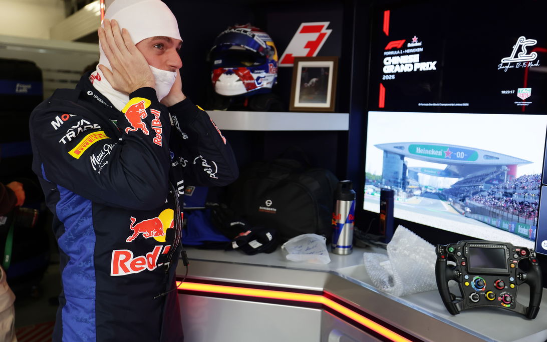 Villeneuve: Verstappen 'all over the place' and not in right mental space