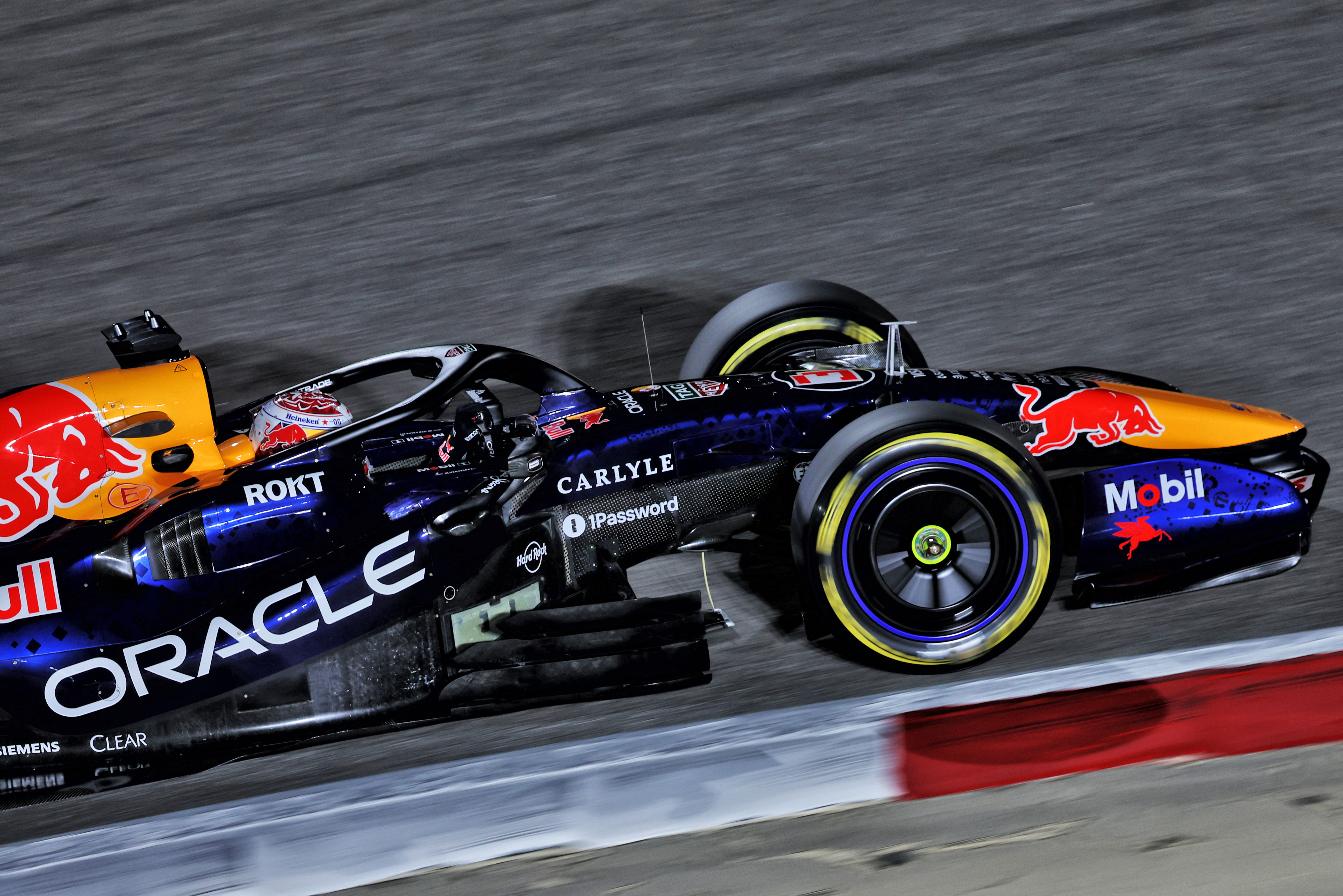 Verstappen Test Bahrain Day 1