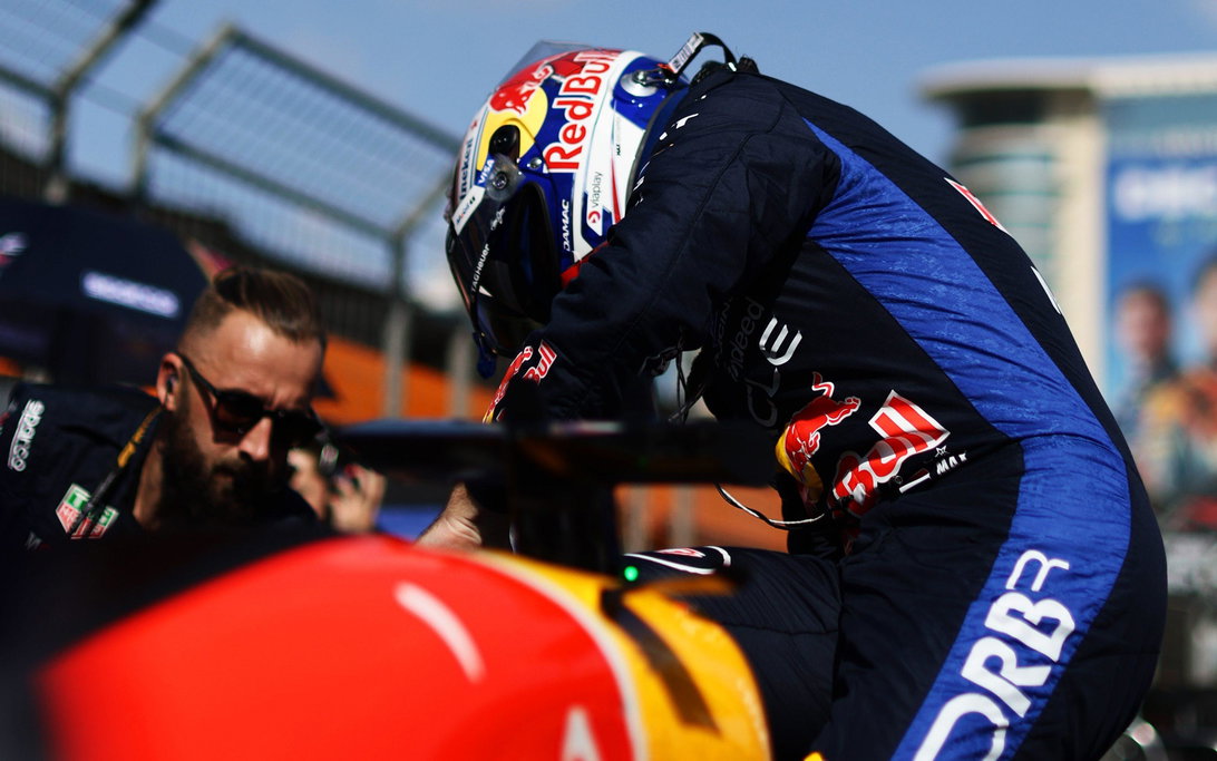 Verstappen race Baku
