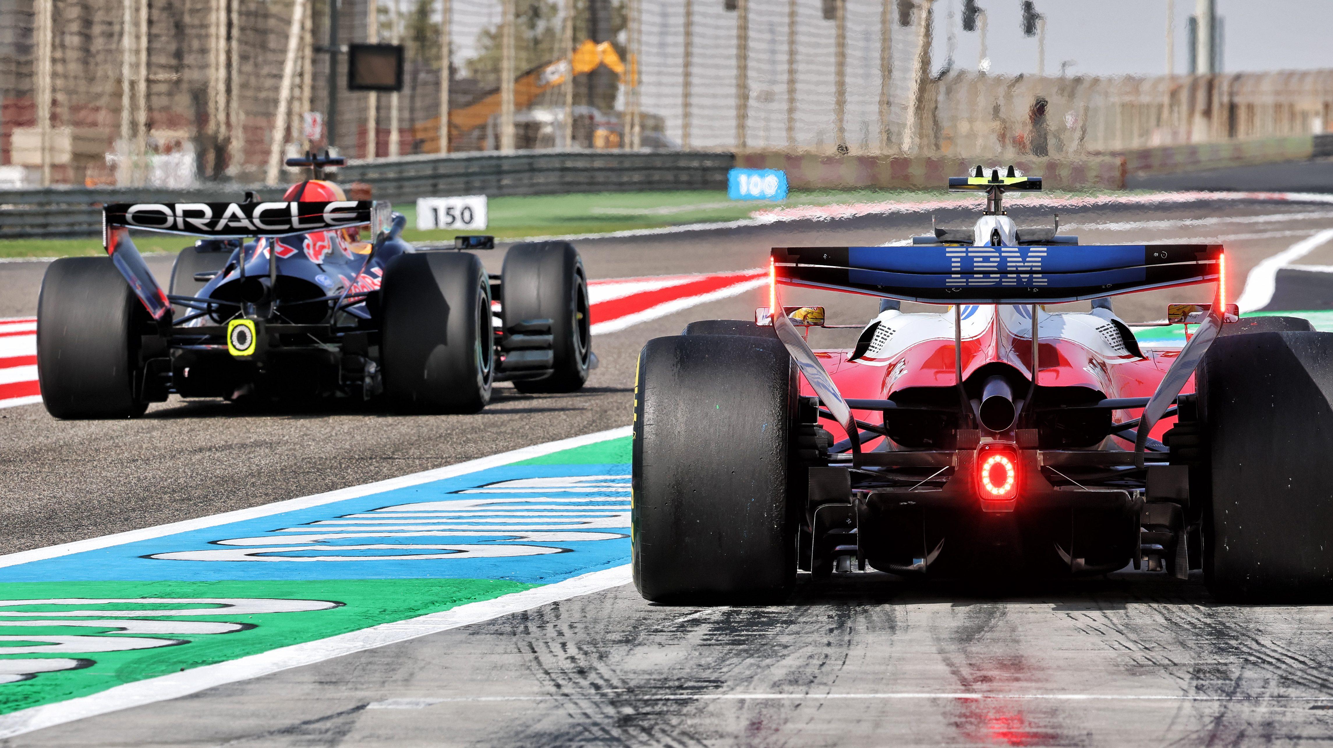 Verstappen Hamilton Bahrain test
