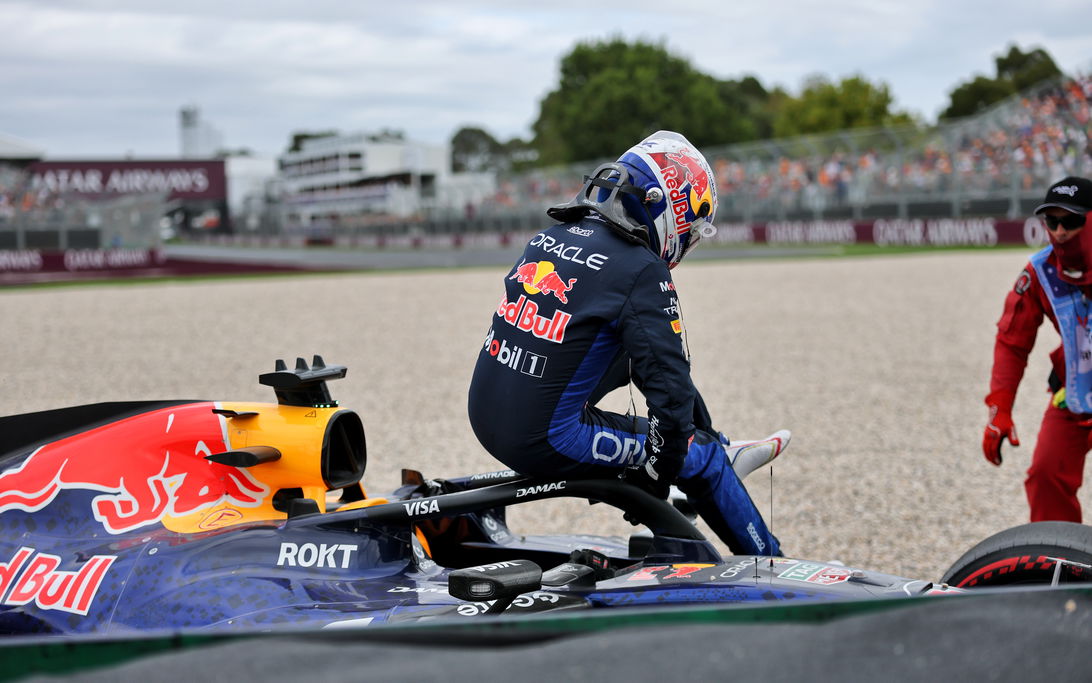 El choque de Verstappen en la Clasificación del GP de Australia se atribuye a una falla de software del ERS