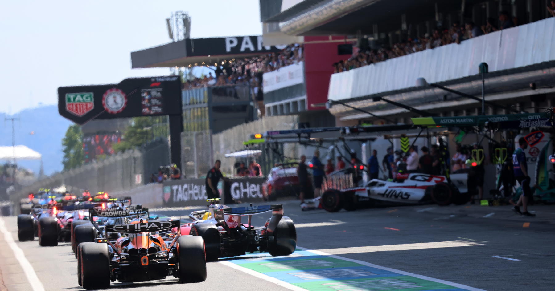 Max Verstappen 'odd one out' in critical Barcelona GP area