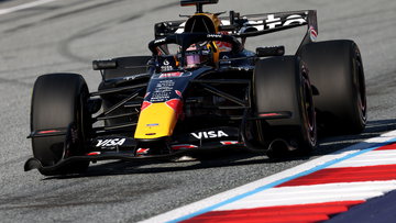 Verstappen geprezen ondanks kostbare crash: "Reed weer een briljante ronde"
