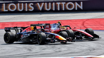 Hamilton verbijsterd door Verstappen en Red Bull: "Ze hebben vier tienden gewonnen!"