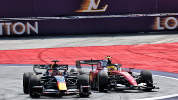Verstappen en Hamilton oogsten lof na 'fantastisch' titanenduel