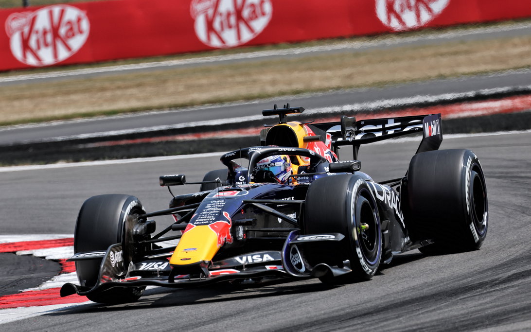 Verstappen Silverstone FP1