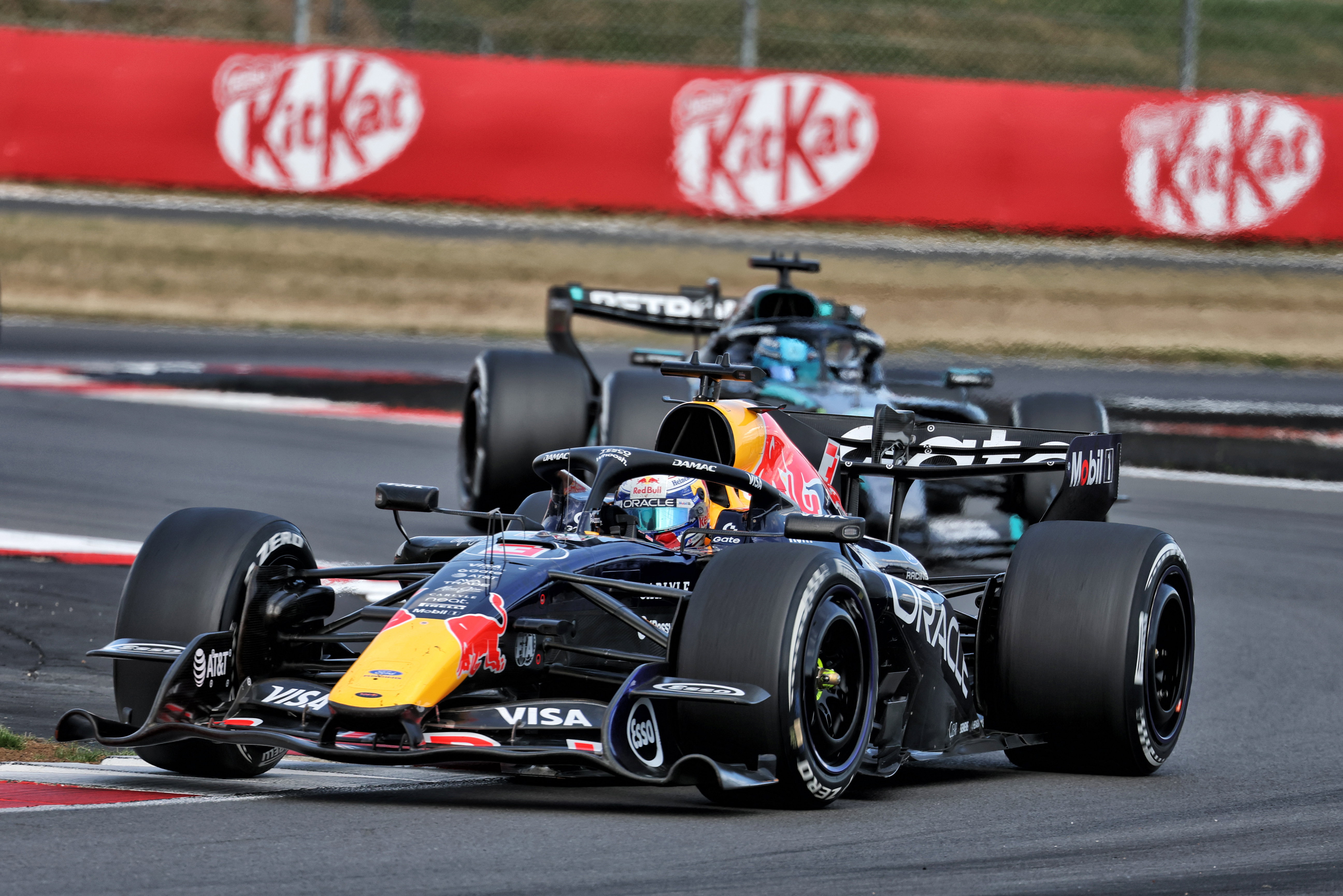 Verstappen Russell race Silverstone