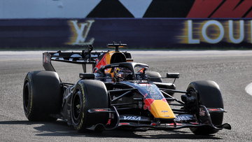 Verstappen zet stap terug tijdens tweede training Hongarije