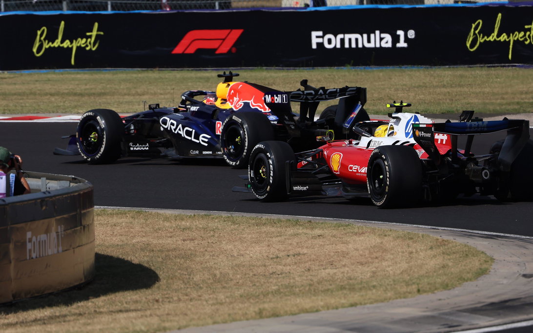 Verstappen Hamilton Hungary