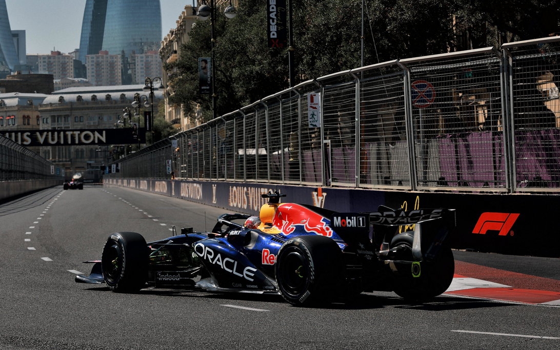 Verstappen FP1 Baku