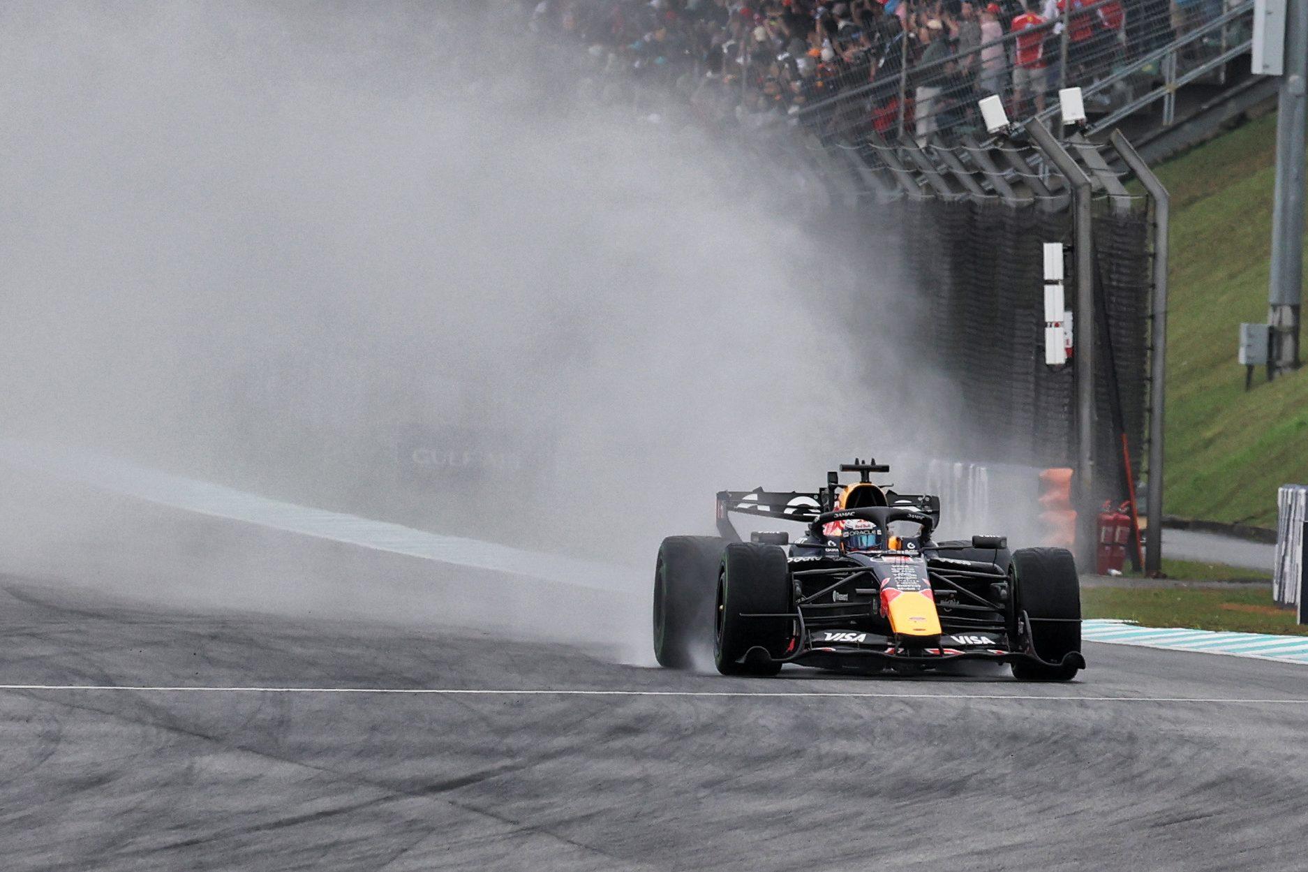 Verstappen Malaysia race rain