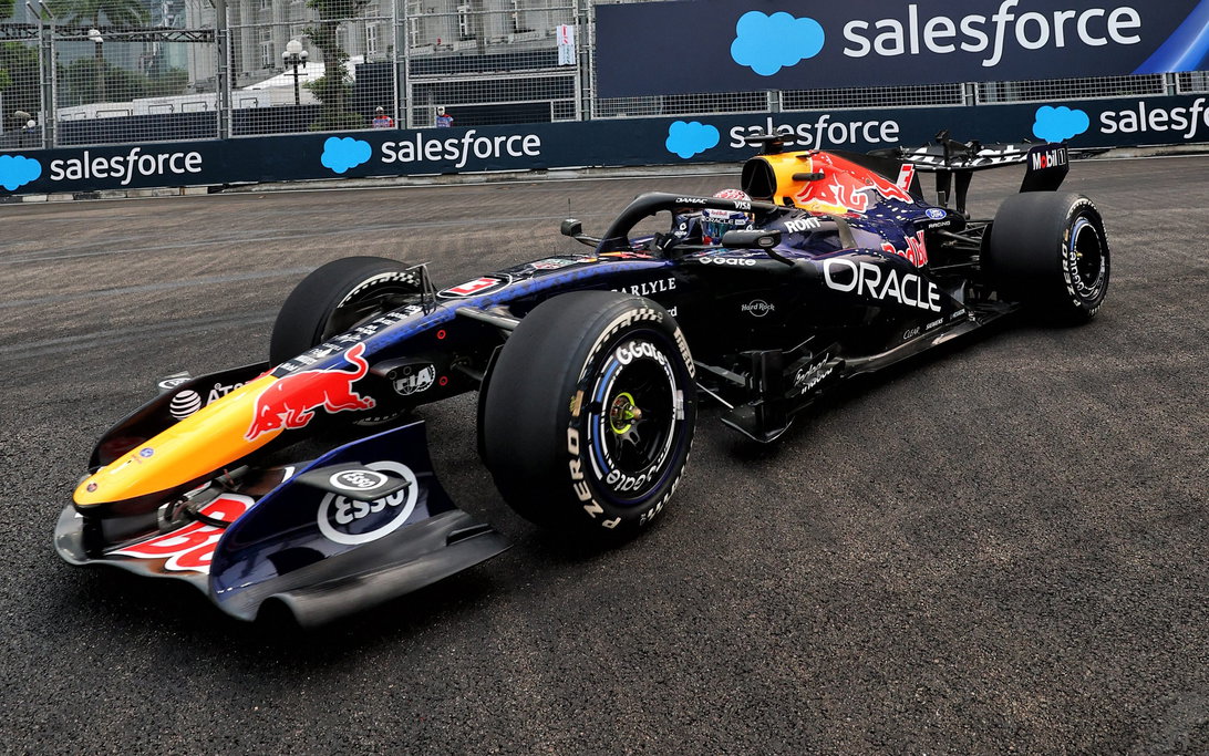 Verstappen Singapore FP1