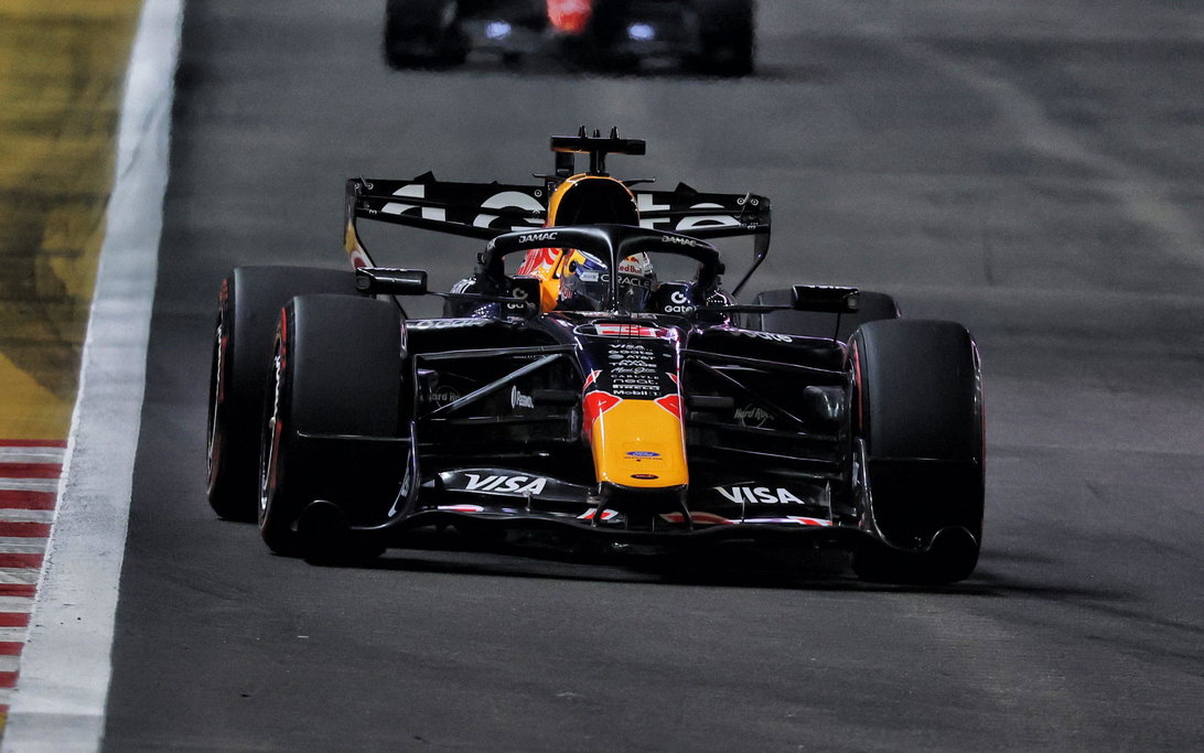 Verstappen race Singapore