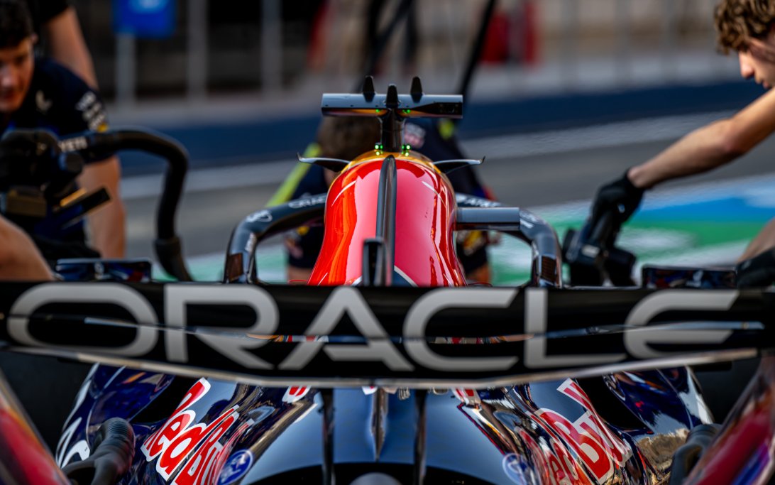 Verstappen Bahrain test