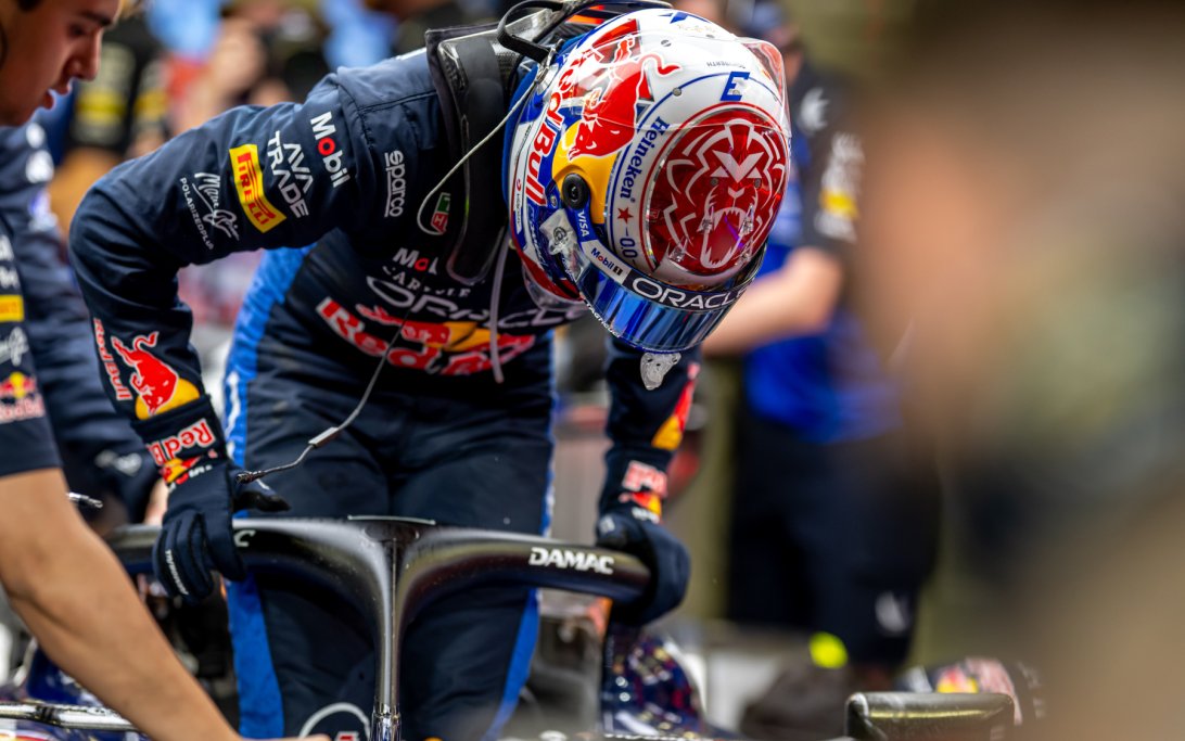 Verstappen day 2 week 2 Bahrain test