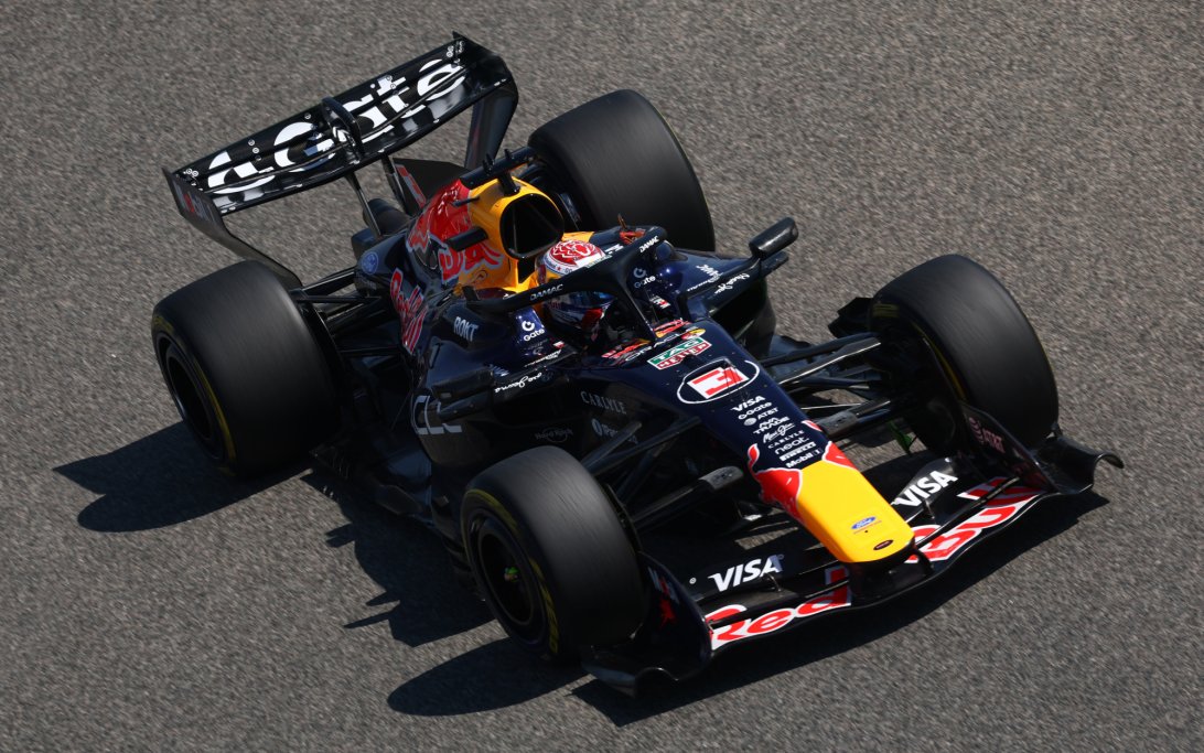 Verstappen day 2 week 2 Bahrain test