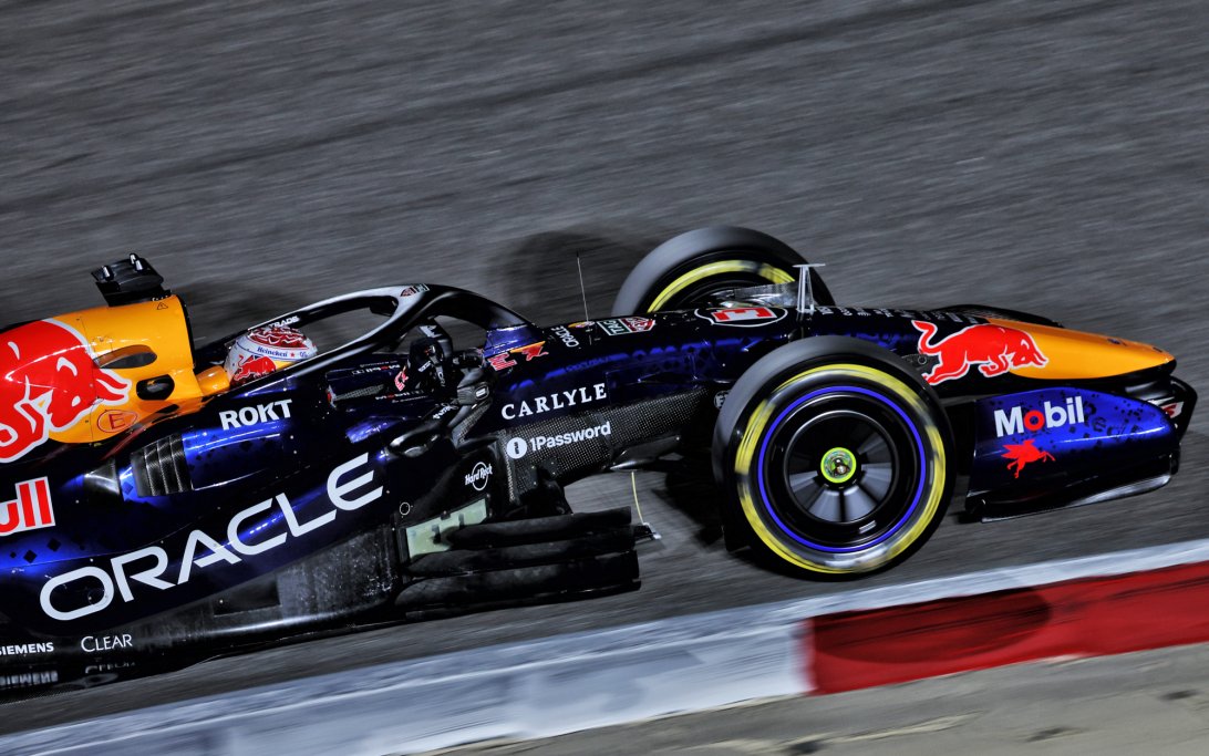 Verstappen Test Bahrain Day 1