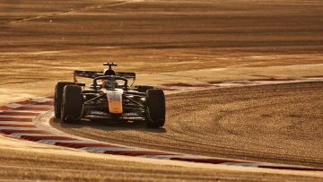 Mercedes zet Verstappen en Red Bull in schijnwerpers met slimme afleidingsmanoeuvre