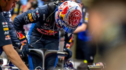 Verstappen day 2 week 2 Bahrain test