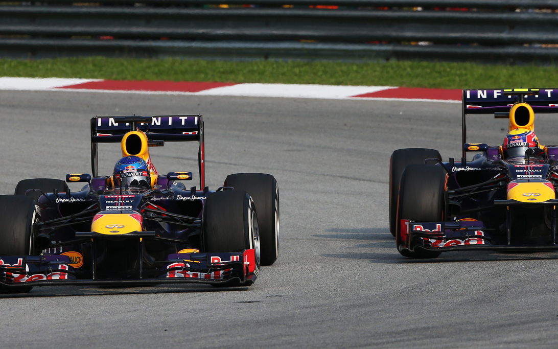 Webber Vettel Multi 21