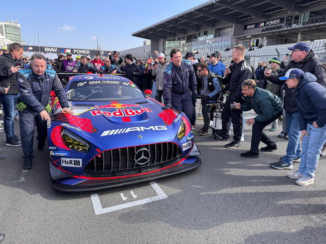 			© RacingNews365
	