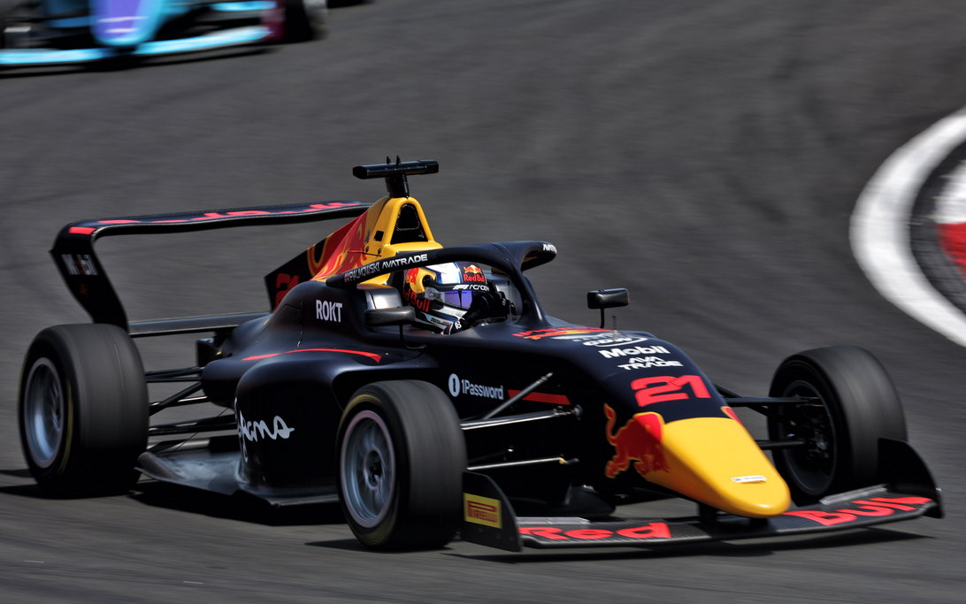 Alisha Palmowski Clinches 2026 F1 Academy Championship in Austin