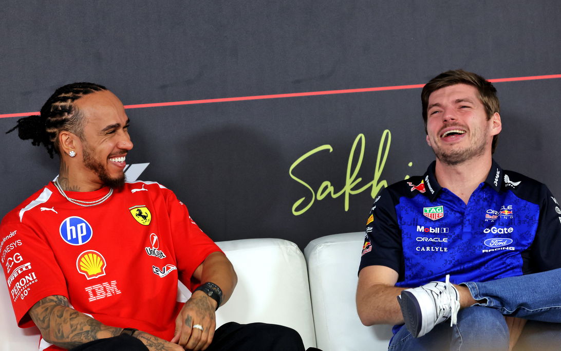 F1每日要闻:汉密尔顿谏言法拉利,维斯塔潘获声援,各队担忧2026新规