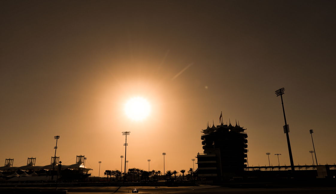 Bahrain sun