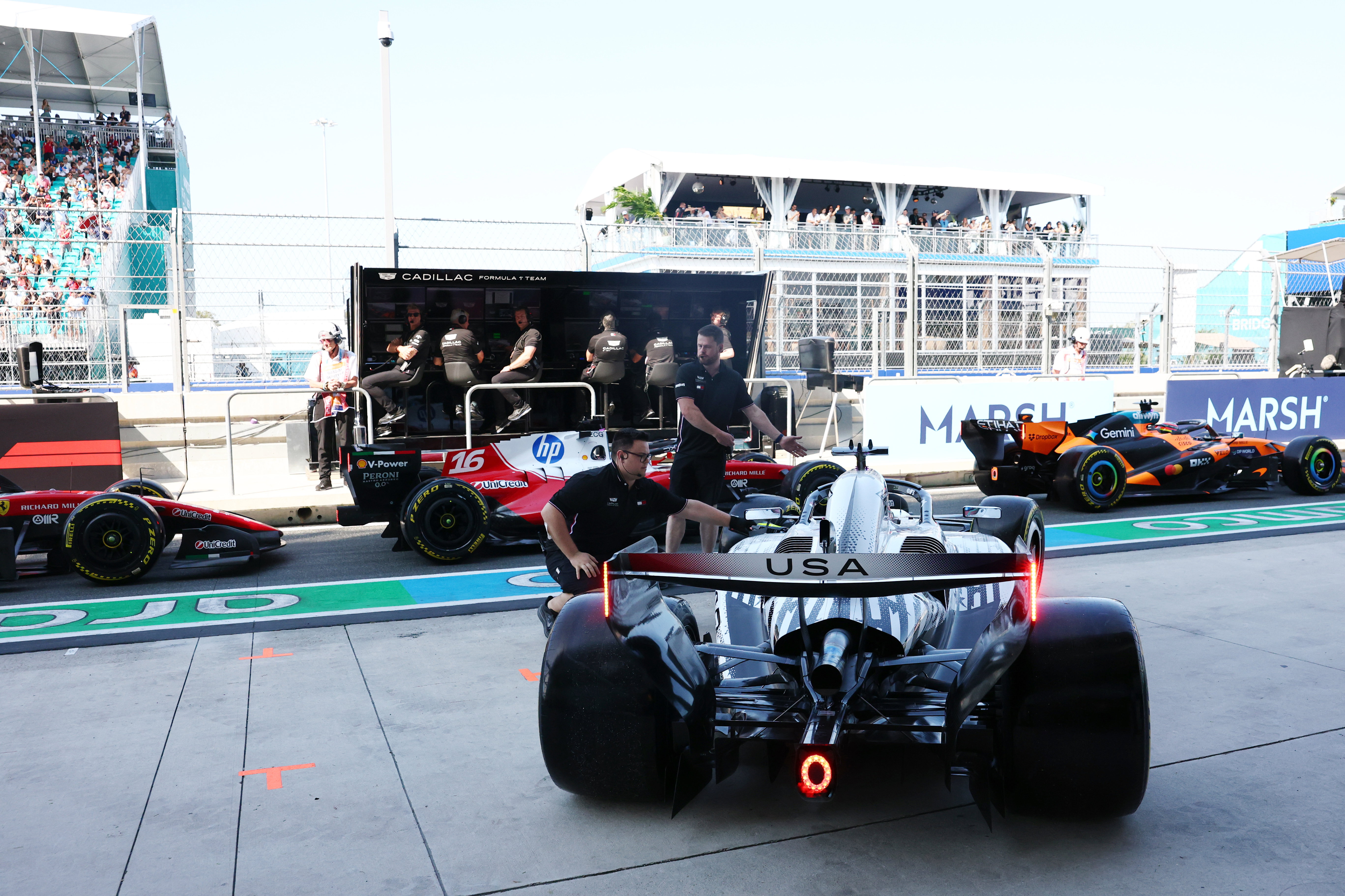 Miami pitlane