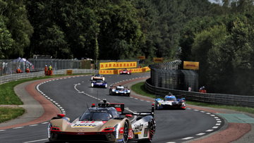 Cadillac lead Le Mans but suffer major setback as Toyota and BMW do battle - overnight report