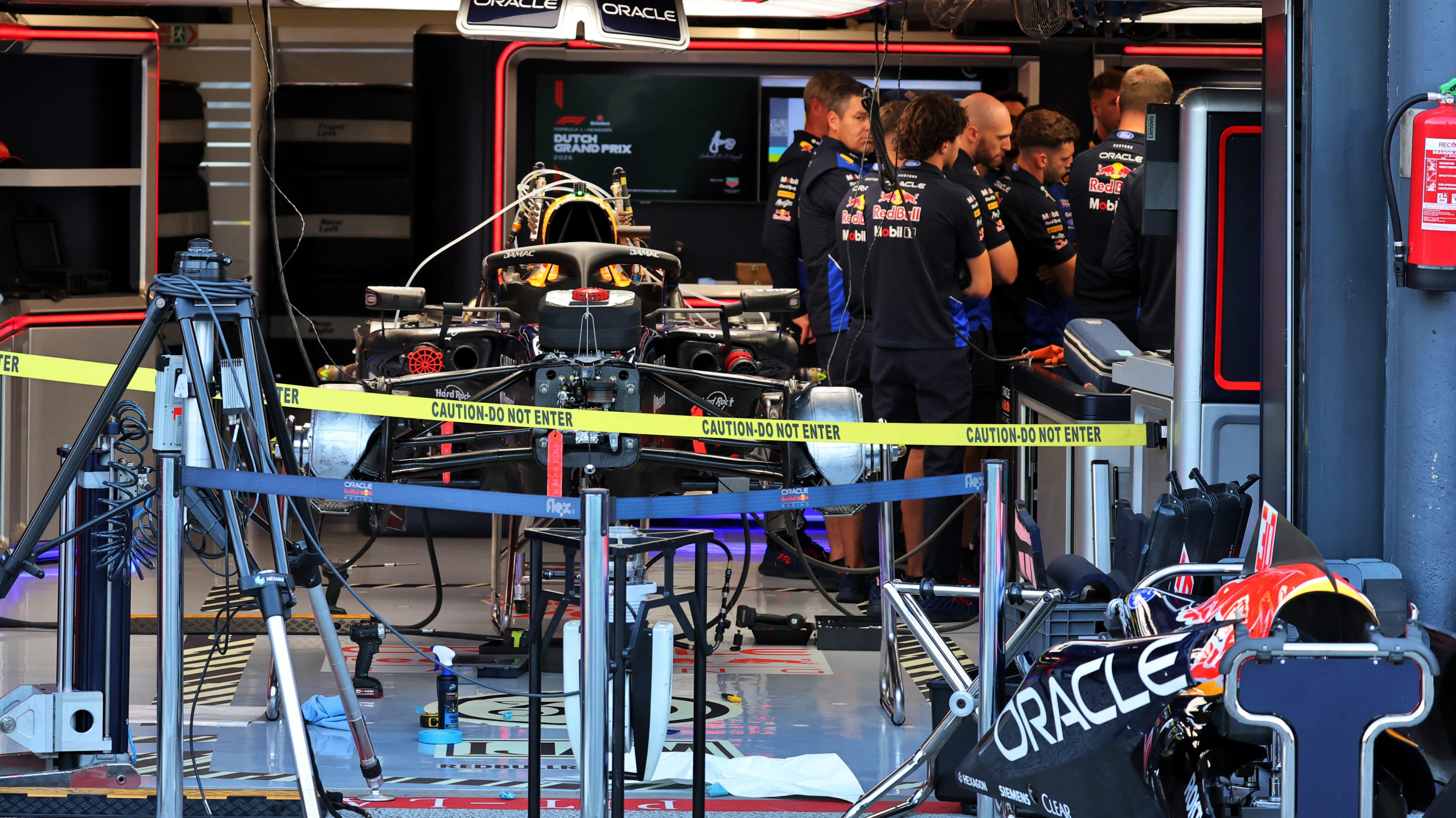 Red Bull pitbox Zandvoort