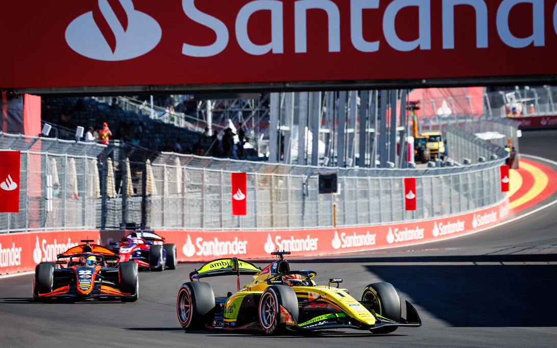 F2: La lotta per il titolo si infiamma dopo il ritiro di Tsolov nello Sprint spagnolo