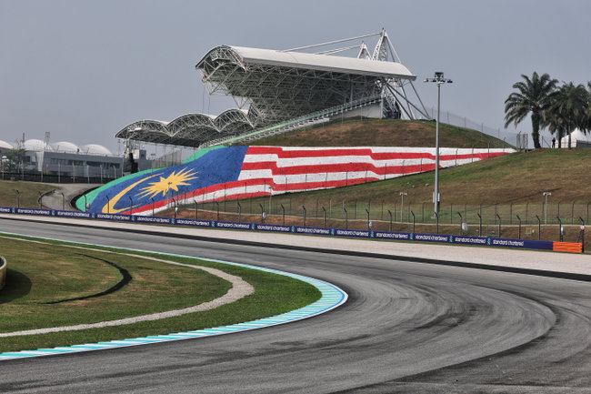 Motorsport - Formula One World Championship - Bahrain Grand Prix - Preparations Day - Sepang, Malaysia