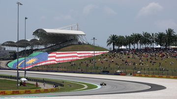 Laatste weerupdate GP Bahrein: speelt regen Verstappen in de kaart?