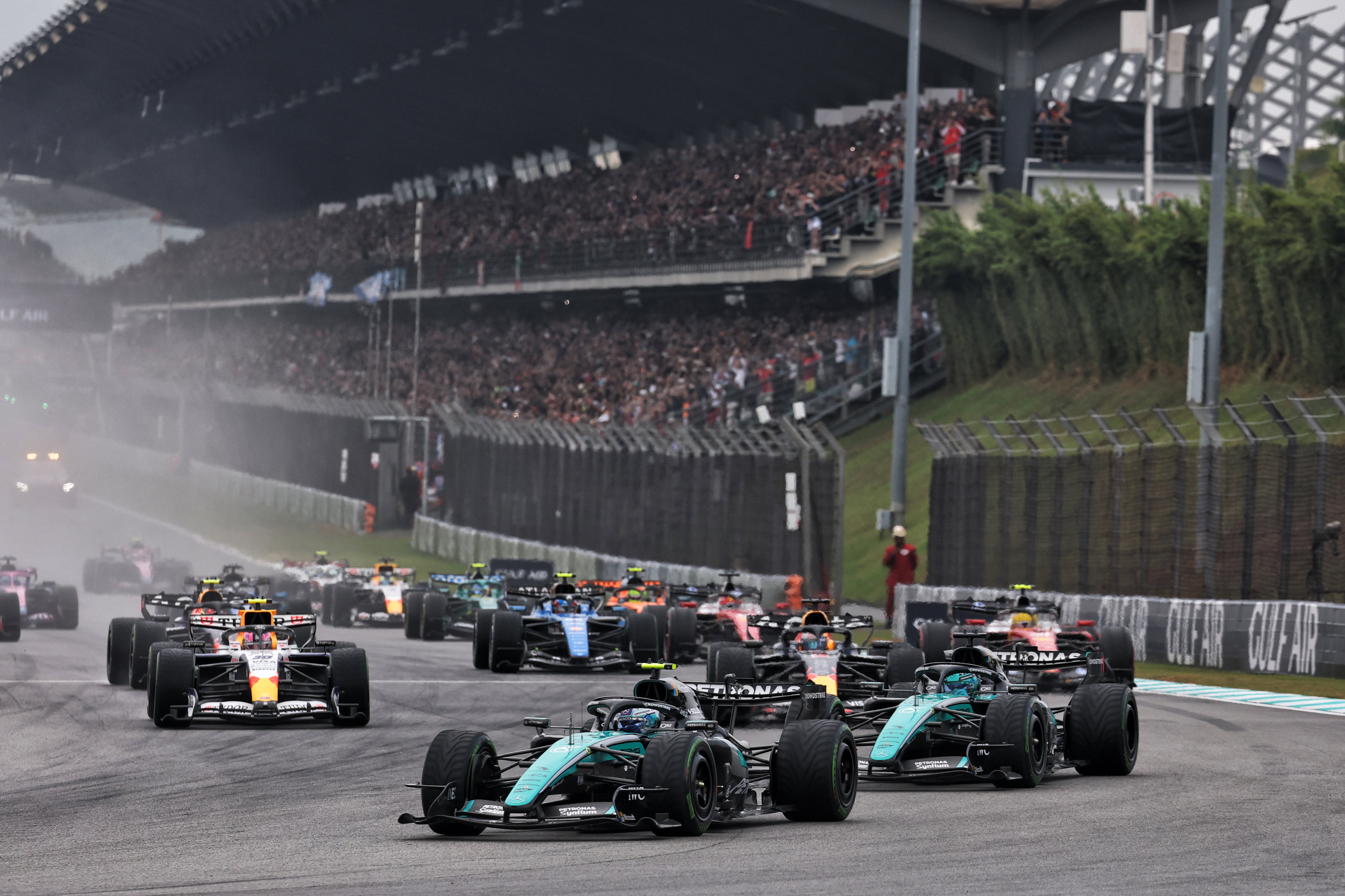 Malaysia race start rain