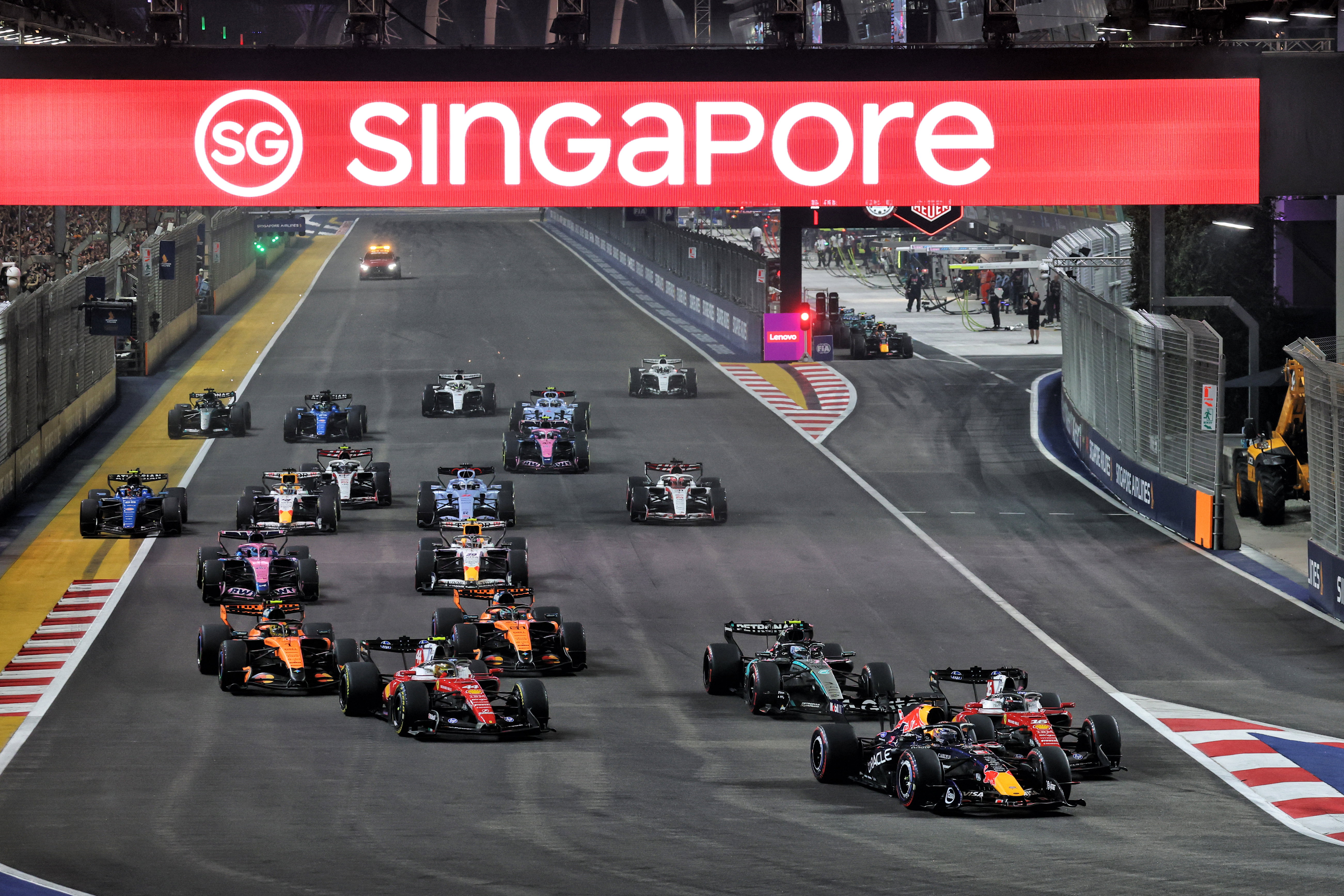 Race start Singapore