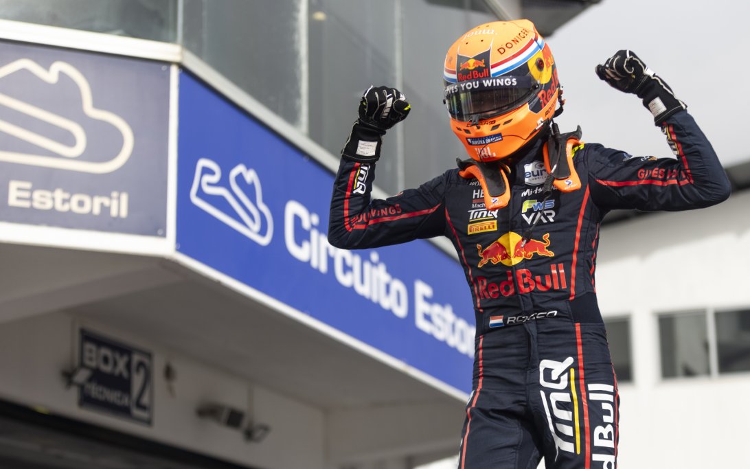 Coronal race 2 Formula Winter Series Estoril