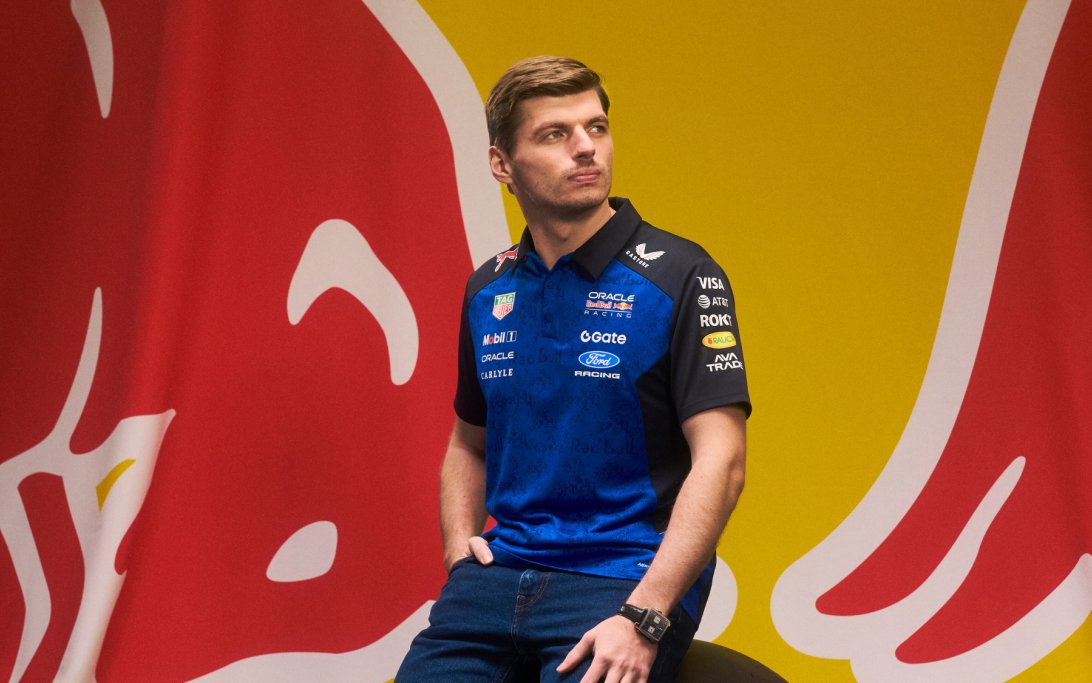 Verstappen team kit Red Bull