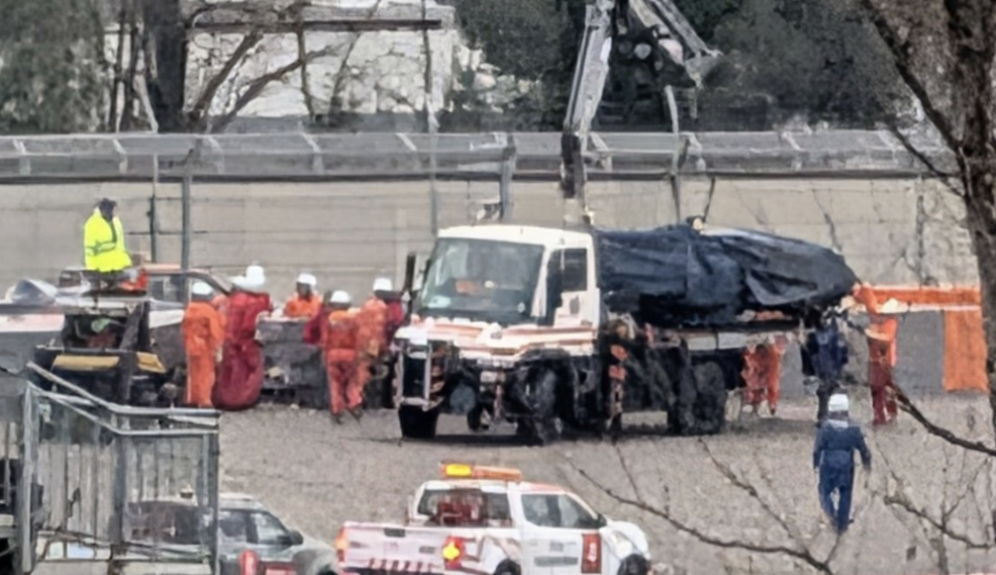 Hadjar crash day 2 winter test Barcelona